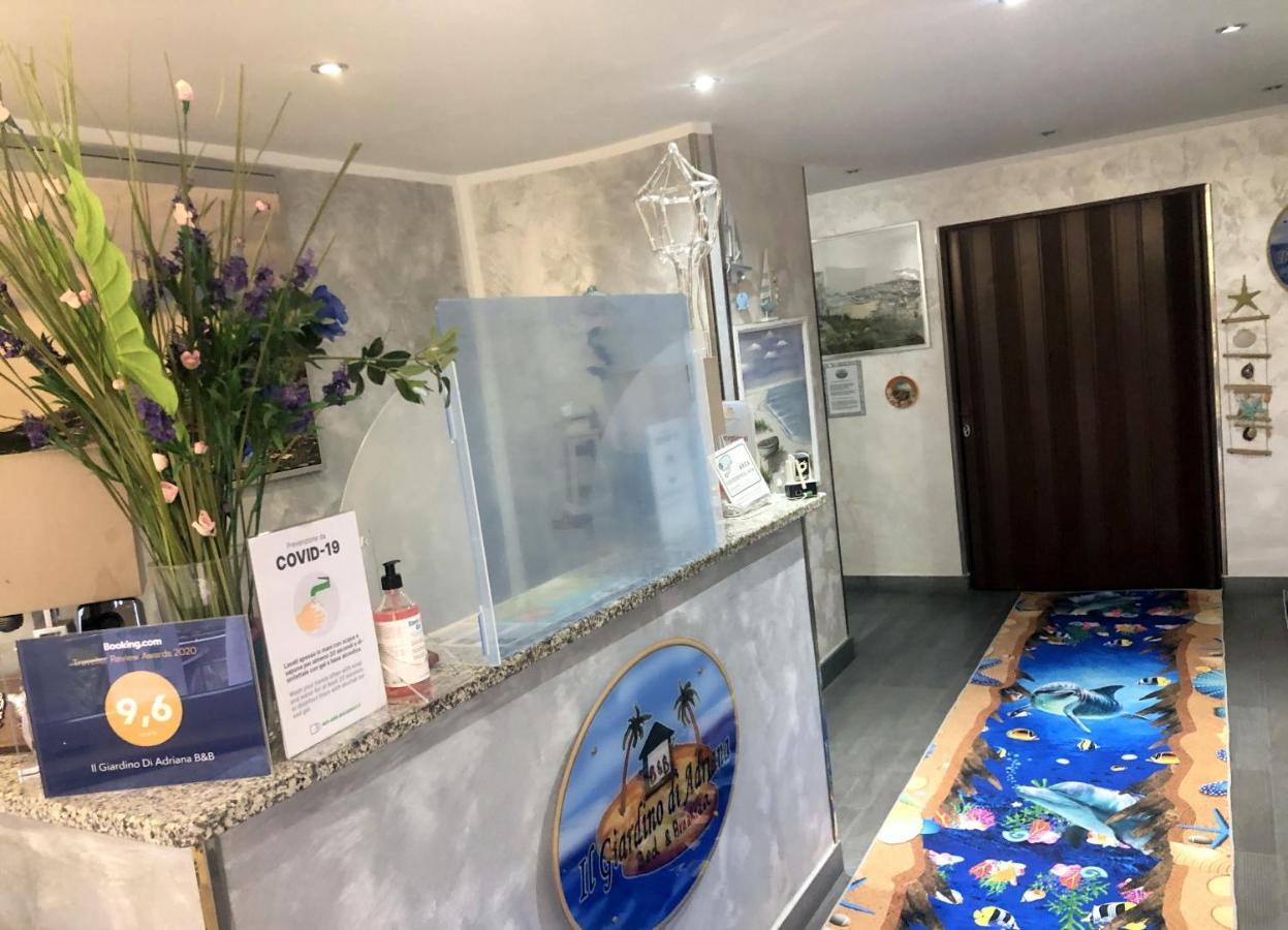 Il Giardino Di Adriana Acomodação com café da manhã Terracina Exterior foto